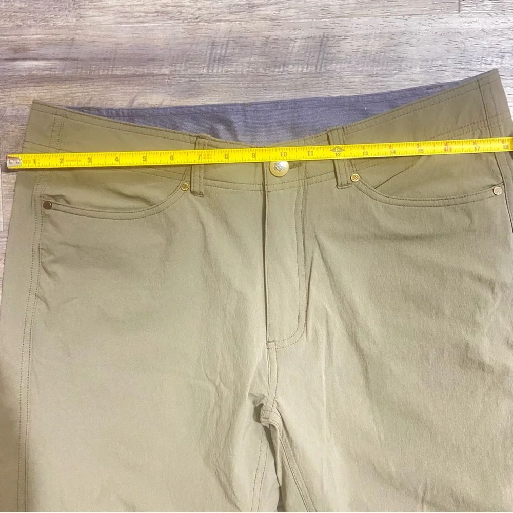 Sherpa Adventure Gear/Tan Flat Front Shorts with Classic Design